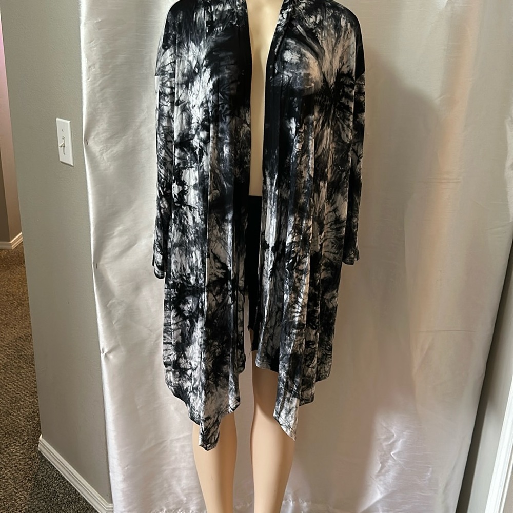 Leo Rosi XL Black Tie Dye Cover-Up/ Jacket